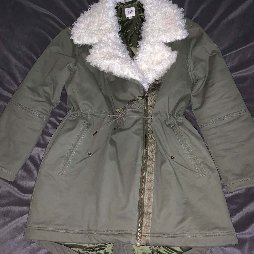 GAP Faux Sheepskin-Lined Coat (Large)